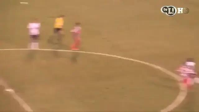 FAZA saptamanii: A umilit doi aversari cu acelasi dribling. Acestia s-au suparat si au sarit sa-l bata!