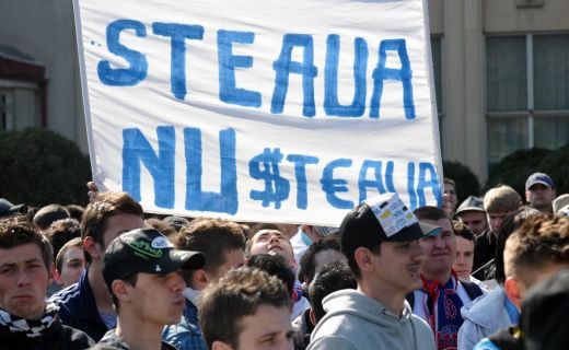 Zice ca nu mai tine minte daca a luat sau nu 2,5 mil. de euro! Cum s-a incurcat in declaratii omul care poate baga Steaua in B: