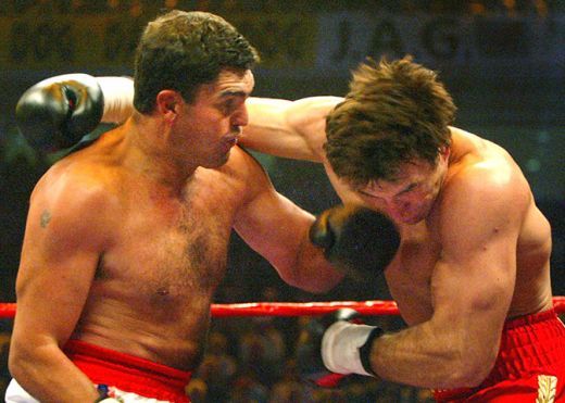 Doar 3 oameni au reusit sa il invinga pe Klitschko in 16 ani de box! REGULILE pe care trebuie sa le respecte Haye! FOTO:_3