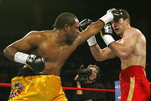 Doar 3 oameni au reusit sa il invinga pe Klitschko in 16 ani de box! REGULILE pe care trebuie sa le respecte Haye! FOTO:_4