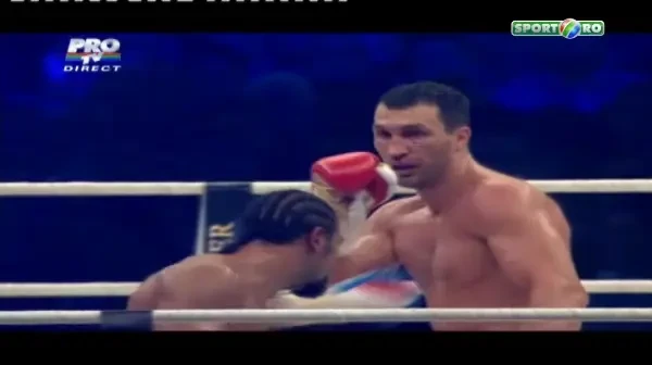 VIDEO ISTORIE in box! Klitschko e CEL MAI PUTERNIC om din lume! L-a zdrobit pe Haye si a unificat PATRU centuri mondiale!