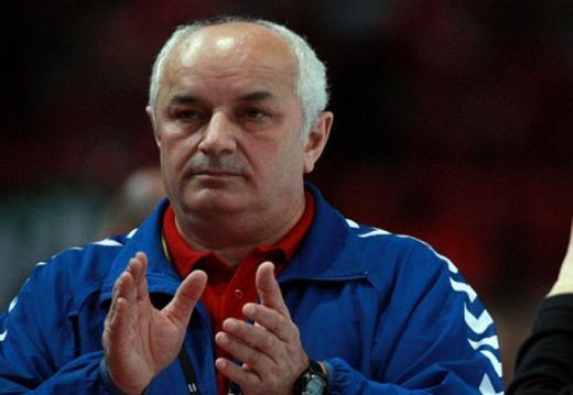 MEGA scandal in handbal! Tadici, acuzat de o eleva ca a TERORIZAT-O ca sa isi prelungeasca contractul! Ce a pus-o sa faca: