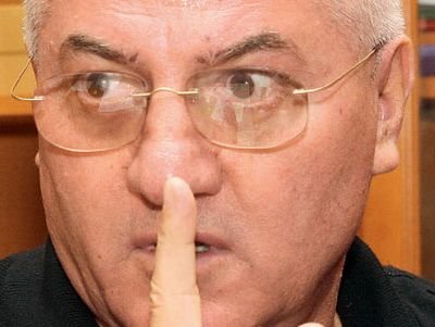 Reactia lui Dragomir dupa ce Mircea Sandu a dezvaluit ca Iancu a vrut sa dea 2 mil. de euro spaga sa castige titlul: