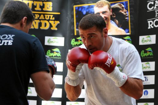 Bute e MARELE FAVORIT! Are cota 18 ca il bate in mai putin de 180 de secunde pe Mendy!