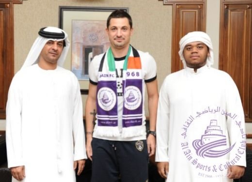 GALERIE FOTO: Mirel Radoi, prezentat OFICIAL la Al Ain! Vezi ce a spus si care a fost motivul pentru care a ales echipa lui Olaroiu!_4