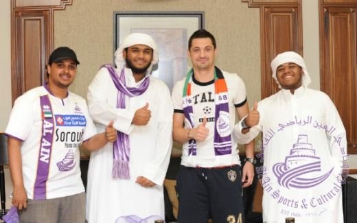 GALERIE FOTO: Mirel Radoi, prezentat OFICIAL la Al Ain! Vezi ce a spus si care a fost motivul pentru care a ales echipa lui Olaroiu!_24