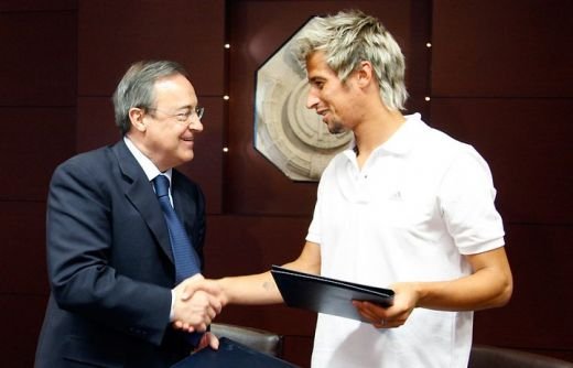 Real l-a luat pe Coentrao cu 30 de mil! Cum a incercat Abramovici sa il opreasca la poarta stadionului:_6