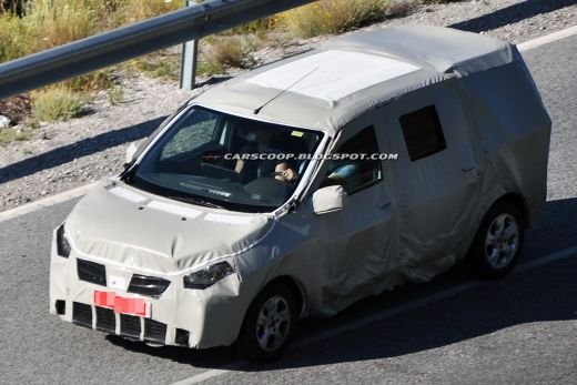 Are 7 locuri, e cea mai mare DACIE din istorie si va costa 15.000 euro! Vezi imagini NOI cu Dacia VAN!