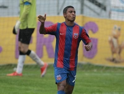 Victorie in cel mai greu meci din Austria: Steaua 1-0 Bursaspor! Tanase a iesit dupa ce a acuzat probleme medicale