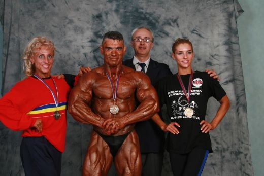 Culturistii romani au scris istorie in lume! Ce RECORD impresionant au batut in 2011:_2
