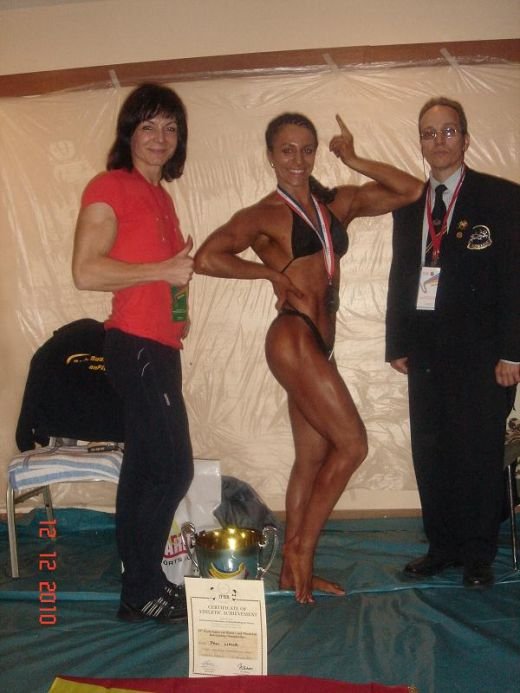 Culturistii romani au scris istorie in lume! Ce RECORD impresionant au batut in 2011:_4