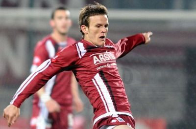 Masca pentru Bursuc ! Lazar, aproape de un transfer in Rusia! Afla cu ce romani poate fi coleg: