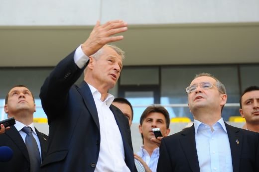 FOTO / Premierul Boc si Oprescu au fost pe 