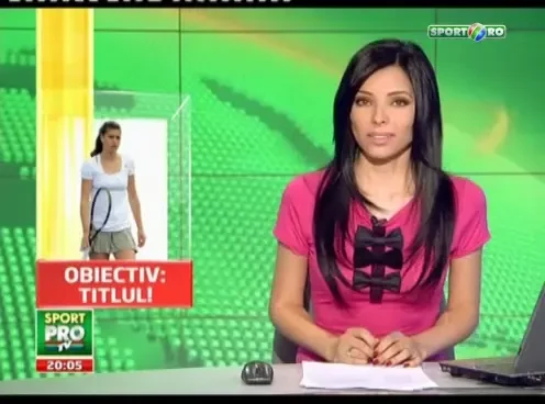 Sorata Carstea joaca cel mai HOT tenis din lume! De ce vrea sa castige doar la 40 de grade :)