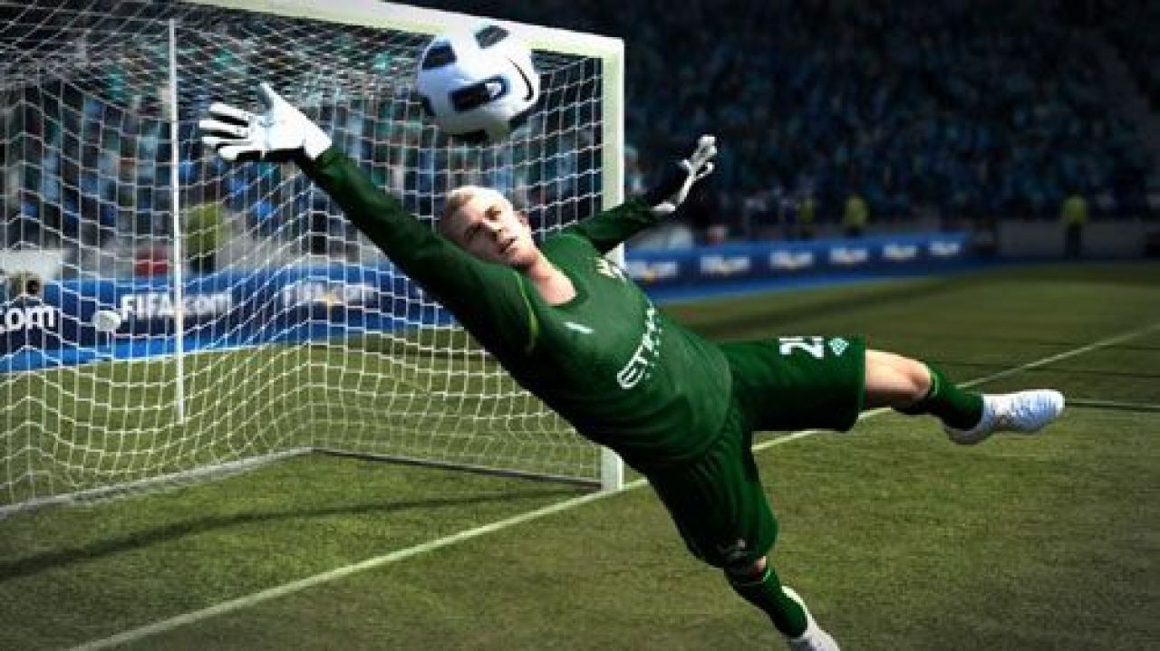 VIDEO: Premiera ISTORICA in FIFA 12! Nu un jucator, ci o echipa va reprezenta jocul! Vezi noi imagini din joc_2