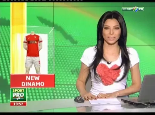 VIDEO Dinamo ia fata Stelei ...la echipament! E Arsenal de Romania! Prima intepatura la adresa rivalilor din Liga I!