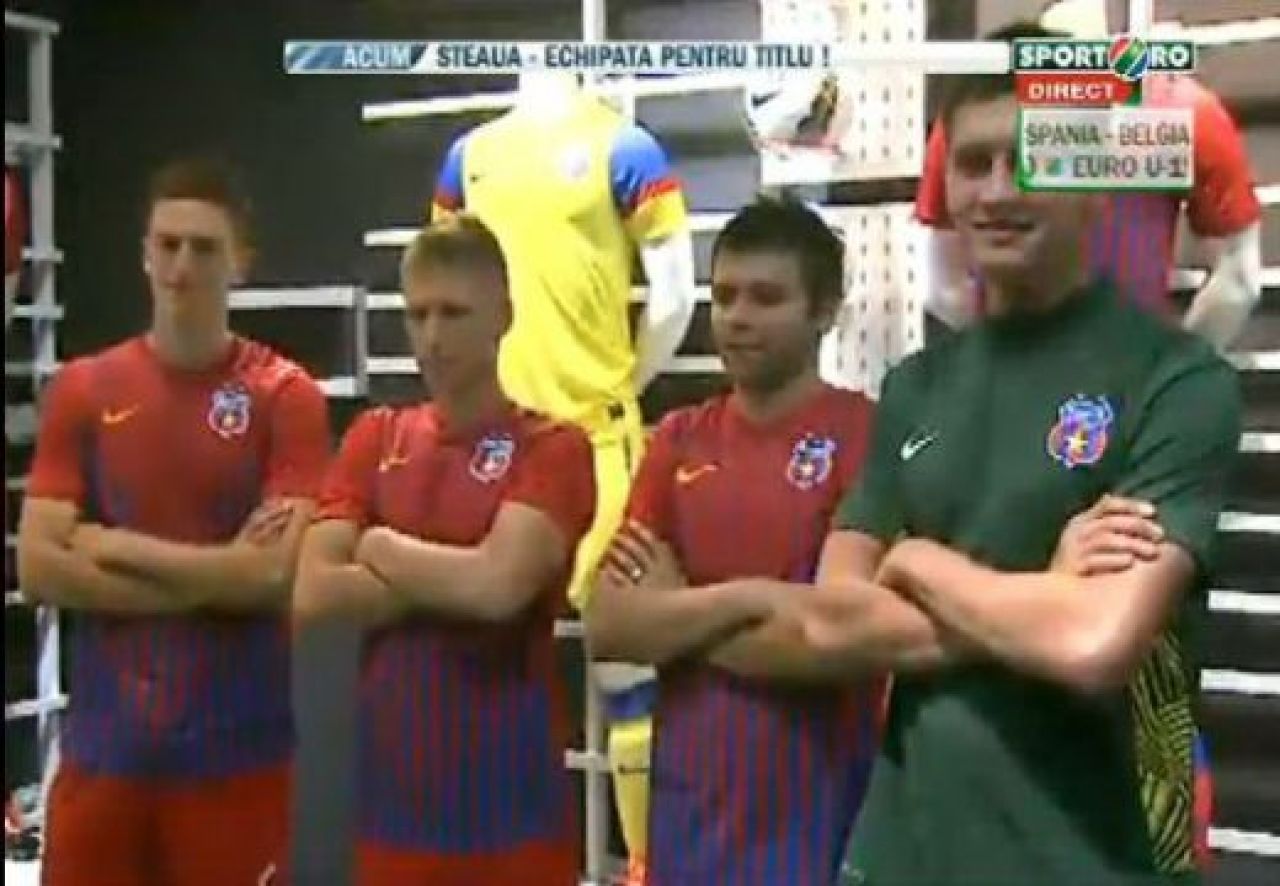 VIDEO Steaua si-a prezentat echipamentul din 13 sticle pentru noul sezon!