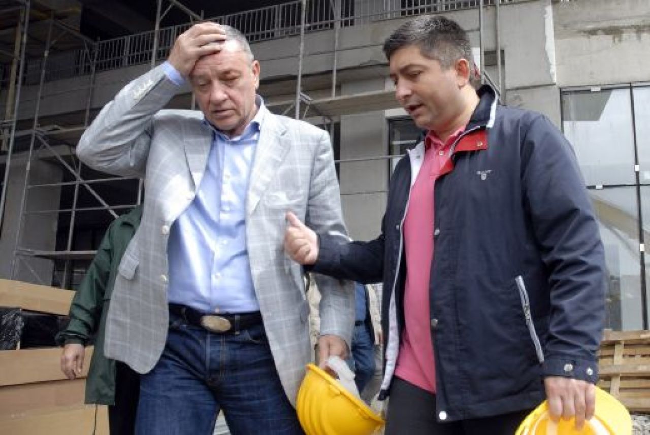 Sandu, in inspectie la Cluj Arena! MOTIVUL pentru care Romania va juca la Cluj abia in 2012!_2
