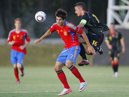 MESAJ din Romania pentru Mourinho! SENZATIA de la Under 19 vrea sa fie titular cu Ronaldo si Ozil! El il poate lasa pe Neymar la Santos!