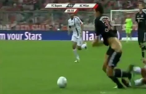 VIDEO! A vrut sa dea gol... in FUNDUL GOL! Cea mai tare faza traita de un star de la Bayern!