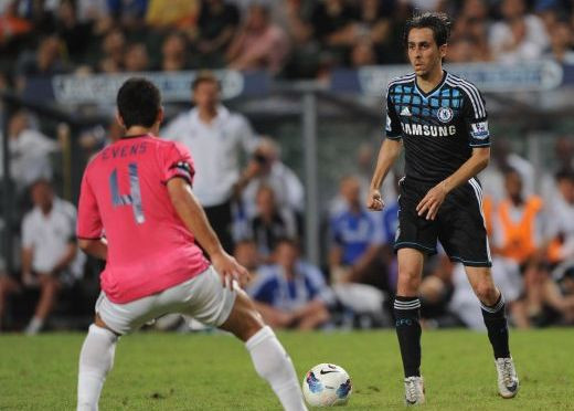 Chelsea, scandalizata in Malaezia! Benayoun a fost facut PRAF de 85.000 de oameni!