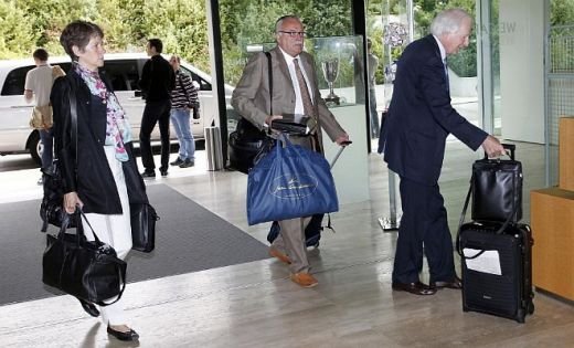 FOTO: Mourinho s-a dus in BLUGI la UEFA: 