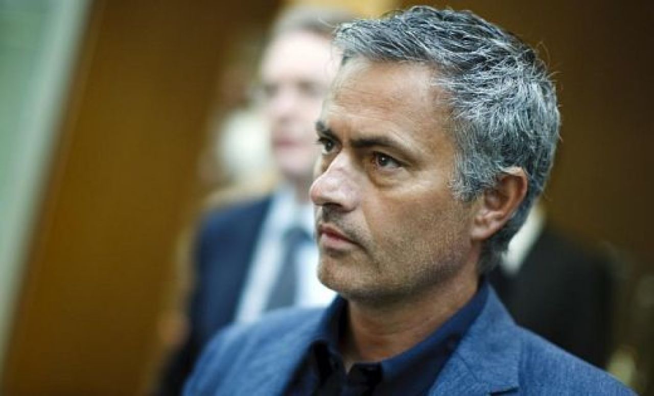FOTO: Mourinho s-a dus in BLUGI la UEFA: