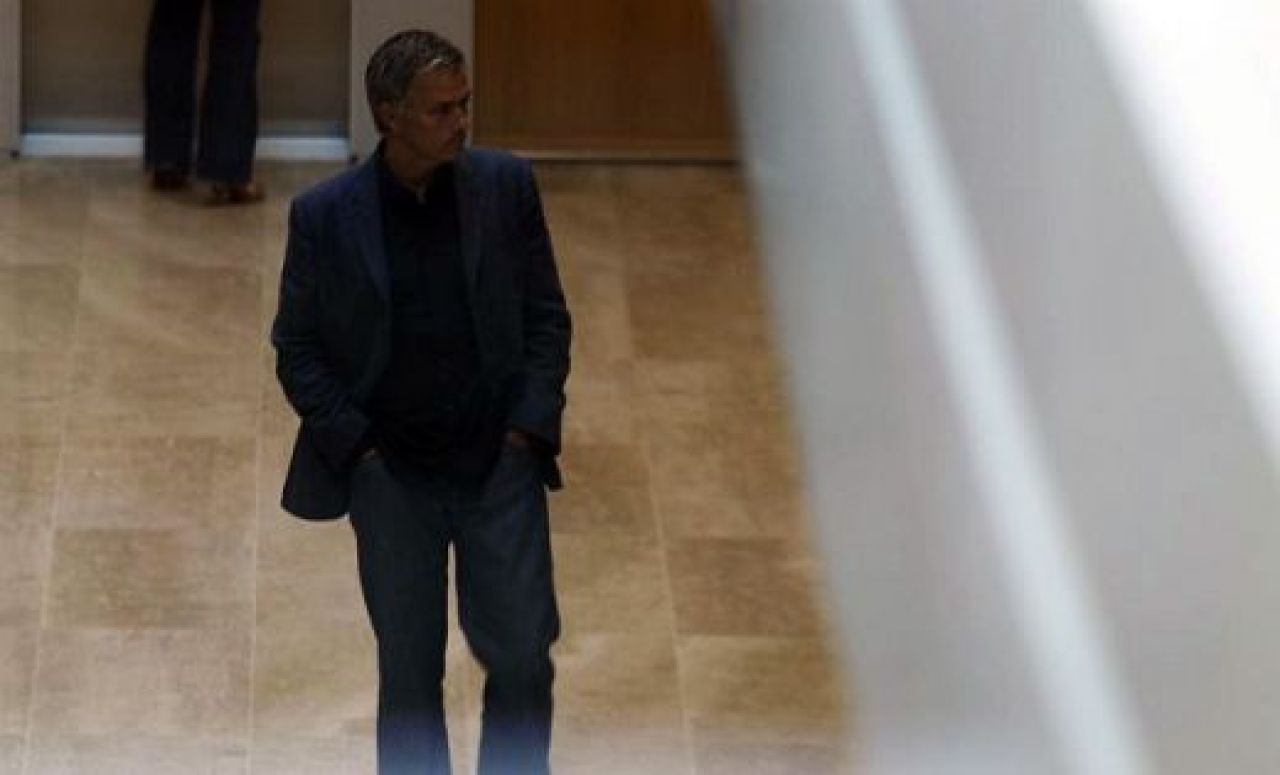FOTO: Mourinho s-a dus in BLUGI la UEFA: