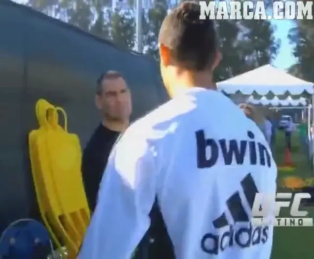 VIDEO! Cristiano Ronaldo si-a pregatit loviturile LETALE pentru sezonul viitor! Cu ce super campion mondial din UFC s-a pregatit