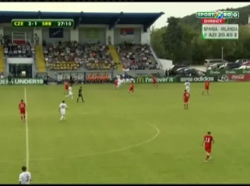 3-2, min 27: Despotovic reuseste dubla