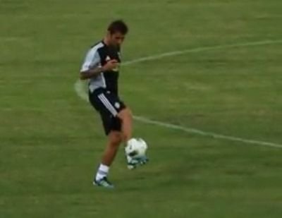 VIDEO! Mutu i-a ametit cu jongleriile pe italienii de la Cesena! Cum il imita pe Ronaldinho la antrenamente