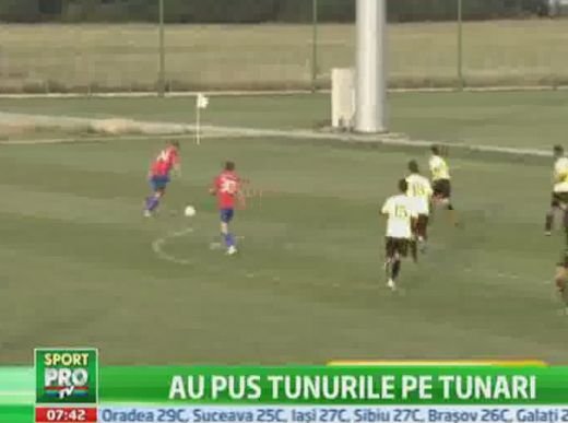 VIDEO! Steaua a facut-o PRAF pe Arsenal de Romania: Vezi dubla lui Nikolic cu care vrea sa-l scoata din echipa pe Mihai Costea