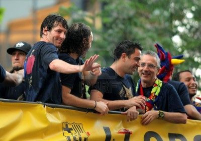 Barca il da afara pe omul adus in locul lui Chivu! Fotbalistul DISTRUS de accidentari care a ignorat milioanele pentru a reveni acasa: