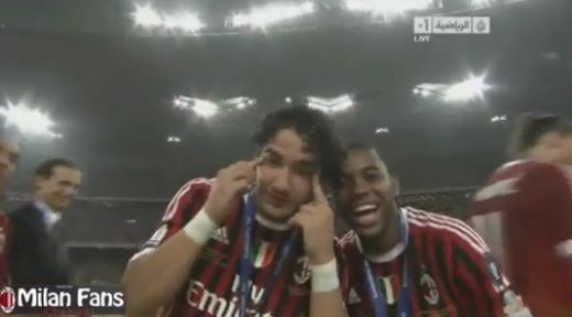 Pato a facut un gest RASIST: 1.4 miliarde de oameni il injura in acest moment!