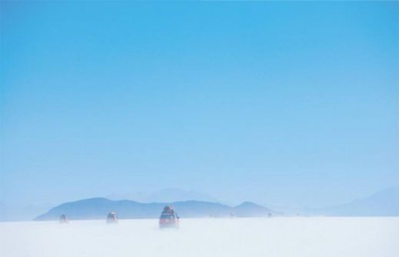Cea mai mare ciudatenie a Pamantului: o OGLINDA de 10.000 km patrati! NU e iluzie optica! FOTO INCREDIBIL!_13