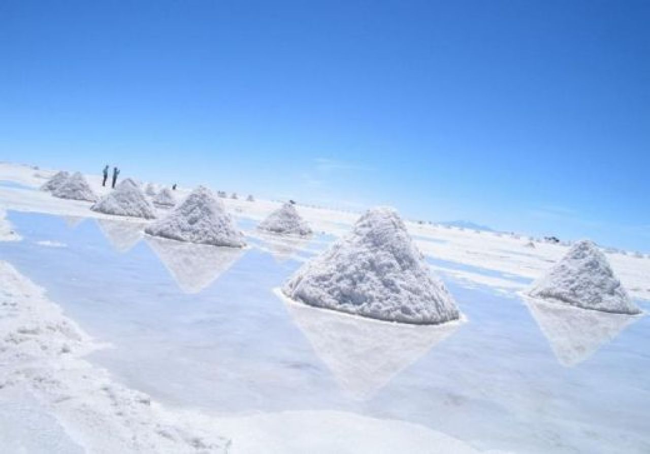 Cea mai mare ciudatenie a Pamantului: o OGLINDA de 10.000 km patrati! NU e iluzie optica! FOTO INCREDIBIL!_18