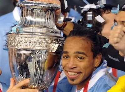 E dorit de Chelsea si transferul lui poate ajunge la 30mil &euro;! Primul jucator care datoreaza totul Ligii 1! Romania m-a salvat!
