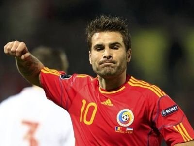 Tamas l-a corupt pe Mutu! Cum s-au dat de gol cei doi ca au intarziat si ce STRIGA Tamas pe holurile hotelului: &nbsp;