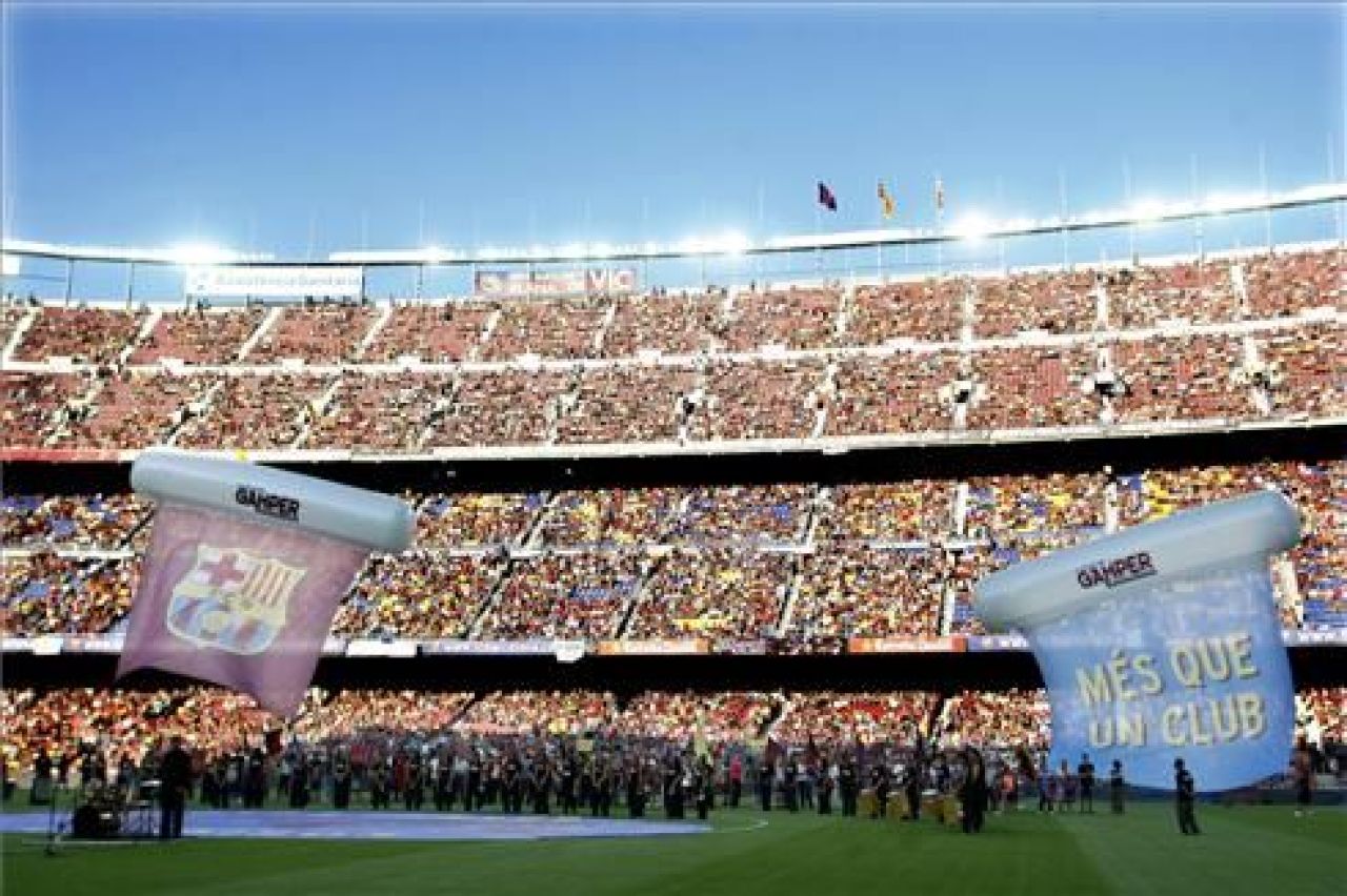 Barca 5-0 Napoli! Catalanilor le-au tremurat picioarele: s-au abtinut cu greu sa nu mai inscrie inca 5! SUPERVIDEO:_1