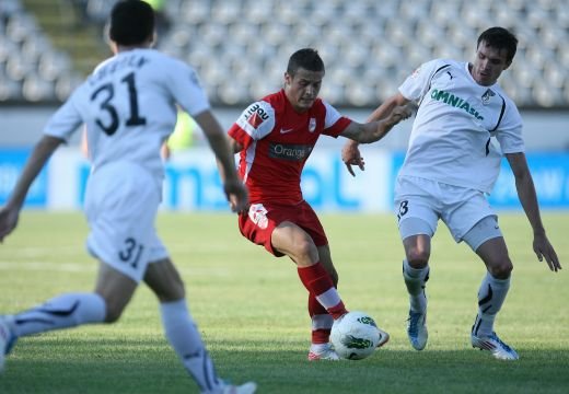Torje, gata sa plece dupa meciul din Europa! Dinamo i-a gasit inlocuitor: E un fost STELIST! Imi pare rau de nea Gigi :)