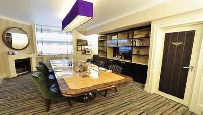 FOTO: Asta e deja mult prea mult ... asa arata noul Bentley!