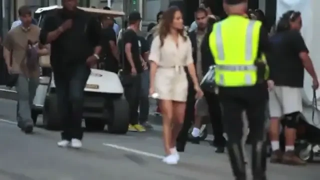 FOTO / Jennifer Lopez e HOT in reclama de la Fiat 500 by Gucci!