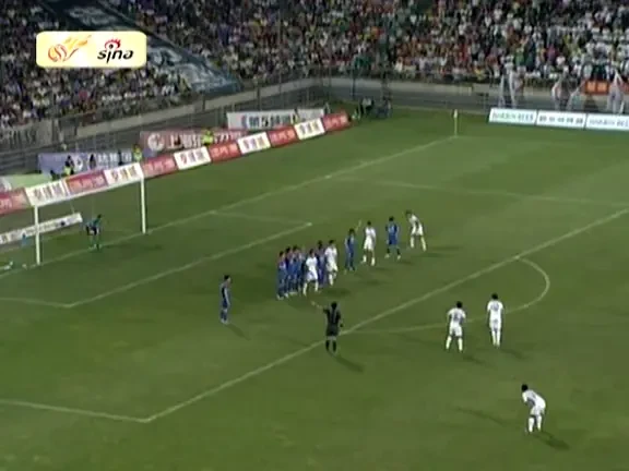 VIDEO! Bilasco nu a reusit niciodata asta la Steaua! Stiai cat de bine bate loviturile libere? Tribunele au inceput sa tremure