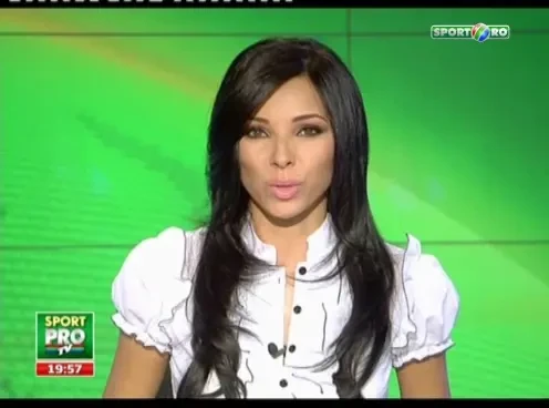 VIDEO NUNTA ANULUI! Cristi Borcea si Alina Vidican s-au casatorit la Biserica din Pipera! AICI cele mai tari imagini