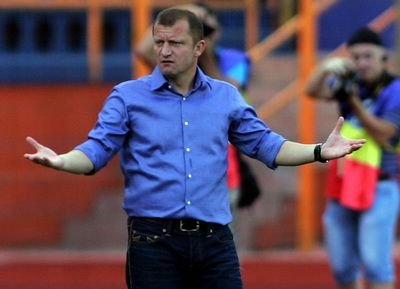 Dorinel Munteanu s-a certat un oficial dinamovist la finalul meciului! E omul care a inventat BLATUL in fotbalul romanesc! Reactia oficialului: