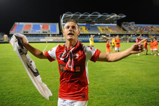 Cel mai frumos ADIO pentru Torje! A pasat la golul victoriei si a injurat Steaua cu fanii dinamovisti!