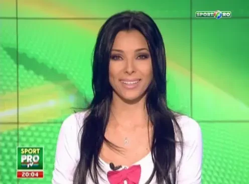 Pique a facut senzatie la Europeanul de poker! Piturca jr. a iesit in turul 2!