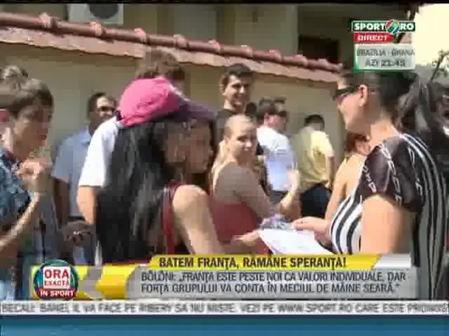 Imagini incredibile! Suporterii care si-au luat bilete de pe net pentru meciul cu Franta au fost pusi sa stea la cozi interminabile!