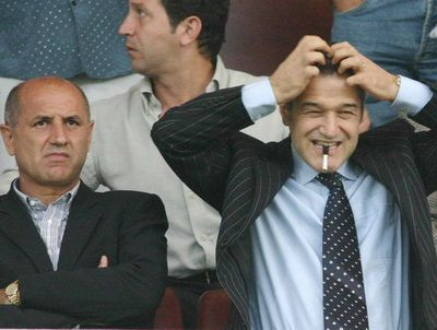 Becali l-a sunat pe Siman sa ii ofere 300.000 de euro pe un jucator, dar i-a raspuns Copos! Vezi cum au decurs lucrurile: