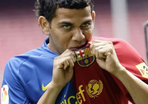 Dani Alves: Daca ar depinde de mine, l-as aduce imediat aici! E fantastic! Cine are pile bune la Guardiola: